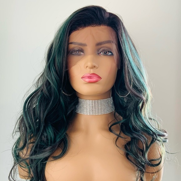 Gorgeous Black/Green 13x4 Lace Front Synthetic Wig - Picture 11 of 13